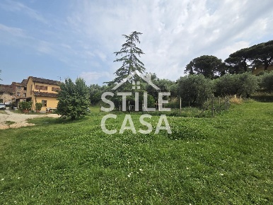 Foto Casale a Montecarlo Centro di 150 m² con 5 locali in vendita