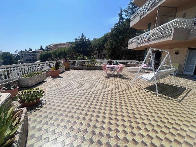 Foto Attico a Sanremo Solaro di 70 m² con 3 locali in vendita