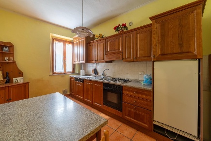 Foto Appartamento a Ponsacco Centro di 83 m² con 4 locali in vendita