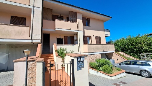 Foto Appartamento a Rosignano Marittimo Chioma, Nibbiaia di 65 m²