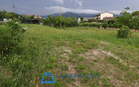 Foto Terreno residenziale a Larciano San Rocco di 1404 m² in vendita
