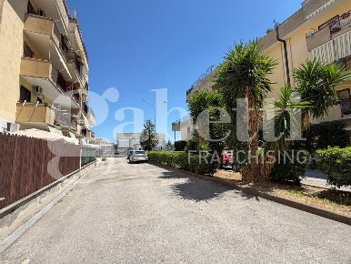 Foto Appartamento in Via Francesco Crispi 6, Mugnano di Napoli Centro