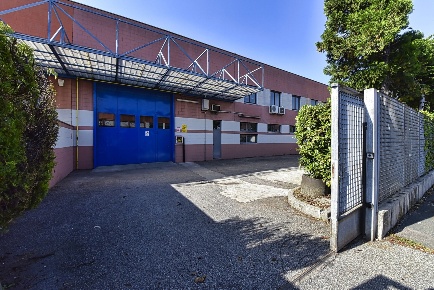 Foto Capannone industriale in Via MATTEI 13, Paderno Dugnano di 786 m²