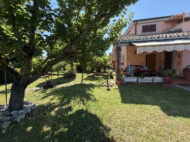 Foto Villa unifamiliare in DELLA LEGA, Cerveteri Centro di 162 m²