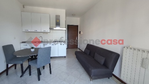 Foto Appartamento in Via IMBONATI 83, Milano Dergano di 47 m² con 2 locali