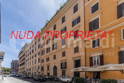Foto Appartamento in Via Sicilia 241, Roma Vittorio Veneto di 79 m²