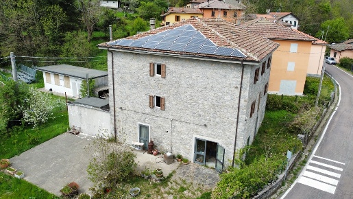 Foto Rustico in Via Marconi 110, Alto Reno Terme Granaglione di 260 m²
