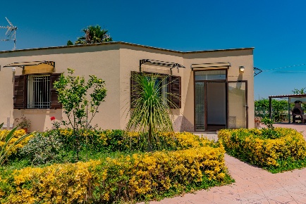 Foto Villa unifamiliare in Via Olindo Marinelli 66, Siracusa Fanusa
