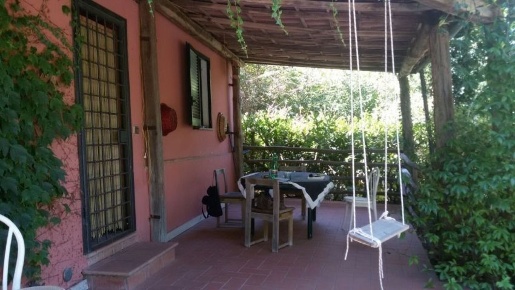 Foto Villa a schiera in Vocabolo San Savino 33, Avigliano Umbro di 134 m²