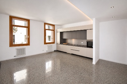 Foto Appartamento in Via Trieste 20, Arzignano Centro di 60 m² con 3 locali