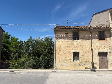 Foto Appartamento a San Costanzo di 70 m² con 3 locali in vendita