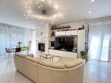 Foto Appartamento in Via Giuseppe Bertanzi, Umbertide di 140 m² in vendita