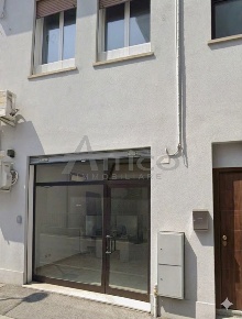 Foto Locale commerciale in Via Fratelli Cairoli RO, Rovigo di 35 m²