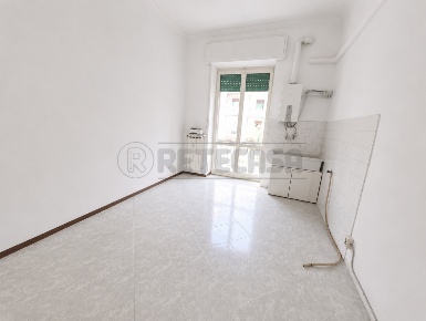 Foto Appartamento in Via Carlo Vittori, Cremona Po di 80 m² con 3 locali