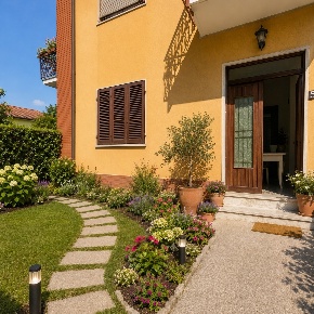 Foto Case semi ndipendenti a Carrara di 63 m² con 3 locali in vendita