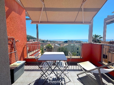 Foto Appartamento in Via Felice Cascione 26, Pietra Ligure Centro di 45 m²