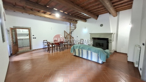 Foto Appartamento a Scarperia e San Piero Scarperia di 160 m² con 5 locali