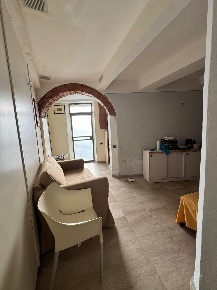 Foto Negozio a Pisa Landi di 23 m² con 2 locali in vendita