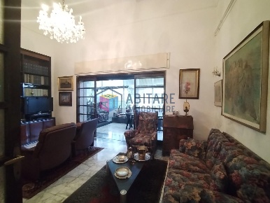 Foto Villa a schiera a Livorno Calzabigi di 280 m² con 7 locali in vendita