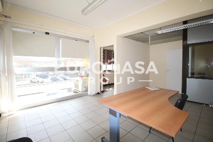 Foto Ufficio a Capannori Lammari - Lunata di 50 m² con 2 locali in affitto