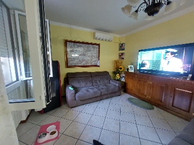 Foto Appartamento a Santa Croce sull'Arno Centro di 105 m² con 5 locali