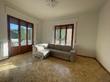 Foto Appartamento a Colle di Val d'Elsa Colle Bassa, Via Gramsci di 111 m²