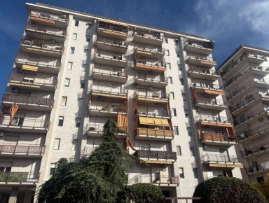 Foto Appartamento a Torino Pozzo Strada di 52 m² con 1 locali in vendita