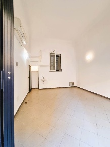 Foto Attività commerciale in VIA DELLE RUOTE, Firenze di 20 m² con 1 locali