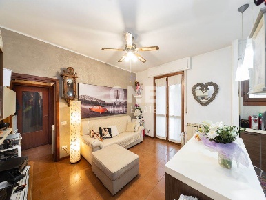 Foto Appartamento in Viale Europa 7, Usmate Velate Velate di 49 m²