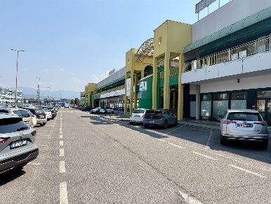 Foto Ufficio a Roncadelle di 127 m² con 3 locali in affitto