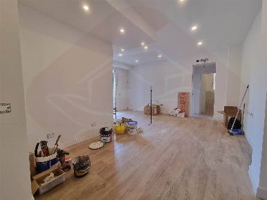 Foto Appartamento a Firenze Firenze Nova di 100 m² con 4 locali in vendita