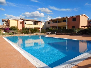 Foto Appartamento in Via Maltineddu 33, Olbia di 65 m² con 3 locali