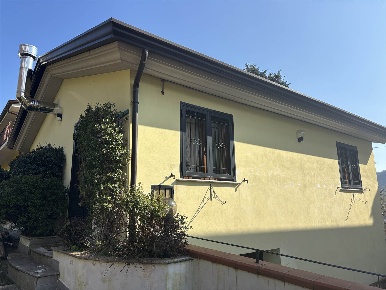 Foto Bar in via nazionale, Monteforte Irpino Centro di 63 m² con 2 locali