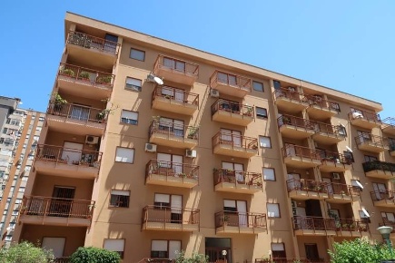 Foto Appartamento a Palermo Bonagia di 120 m² con 4 locali in vendita