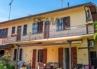 Foto Appartamento in via F.Tadini 11, Lesa Centro di 45 m² con 2 locali