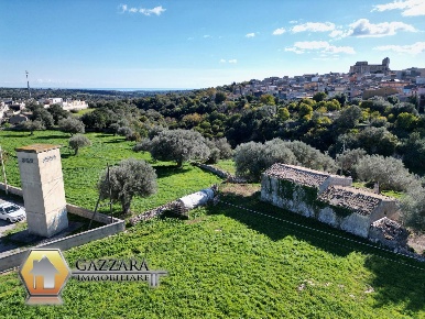 Foto Rustico in C.da Pignati sn, Canicattini Bagni di 80 m² con 2 locali