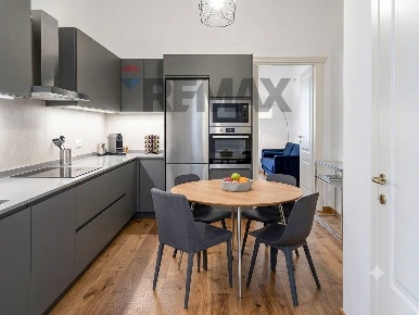Foto Appartamento in Viale Certosa 109, Milano Certosa di 88 m² in vendita
