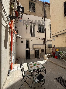 Foto Appartamento in vicolo Mori 5, Palermo Castellammare di 160 m²