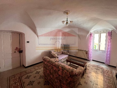 Foto Appartamento in via Carli Angelo 22, Imperia Poggi di 159 m²