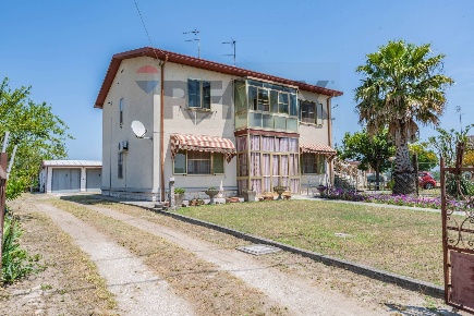 Foto Case semi ndipendenti in località Caprile Centro 6, Codigoro Caprile