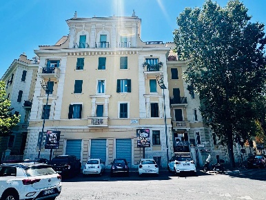 Foto Appartamento in Viale Della Marina, Roma Ostia Levante di 70 m²