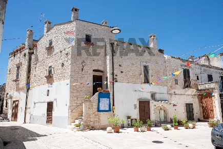 Foto Casa indipendente in Largo Sant'Antonio 8-9, Sammichele di Bari