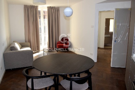 Foto Appartamento in Via Napoleone Parboni, Roma Trastevere di 80 m²