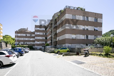 Foto Appartamento in Via Lucarno 41, Genova Struppa di 60 m² con 4 locali