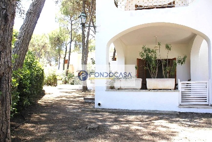 Foto Villa unifamiliare in strada provinciale san cataldo, Lecce di 190 m²