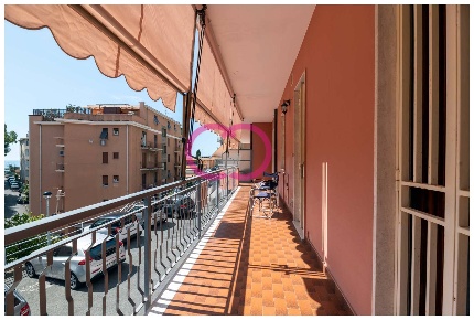 Foto Appartamento in via Giovane Italia 2, Varazze Centro di 83 m²