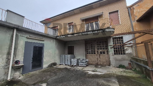 Foto Casa indipendente in Via Palestrina 7, Busto Arsizio Sacconago