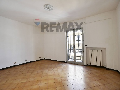 Foto Appartamento in Via Giuseppe Garibaldi 16, Capurso di 130 m²