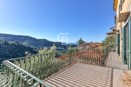 Foto Appartamento in Via dell'Amore, Marciana Poggio di 270 m² con 6 locali
