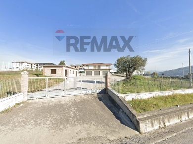 Foto Appartamento in L.p. San Donato Campania, Apice di 500 m² in vendita